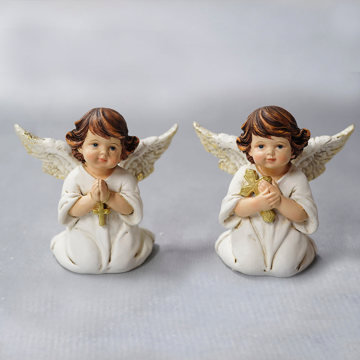 Kneeling Angel With crosse