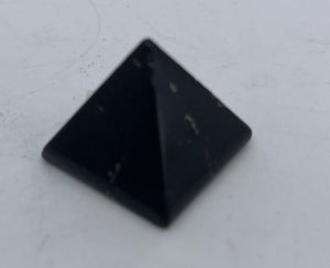 Shunglite Pyramid